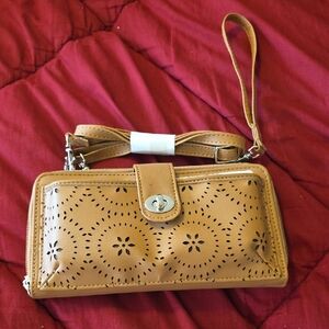TAN LASER-CUT WOMEN'S CROSSBODY AND WRISTLET